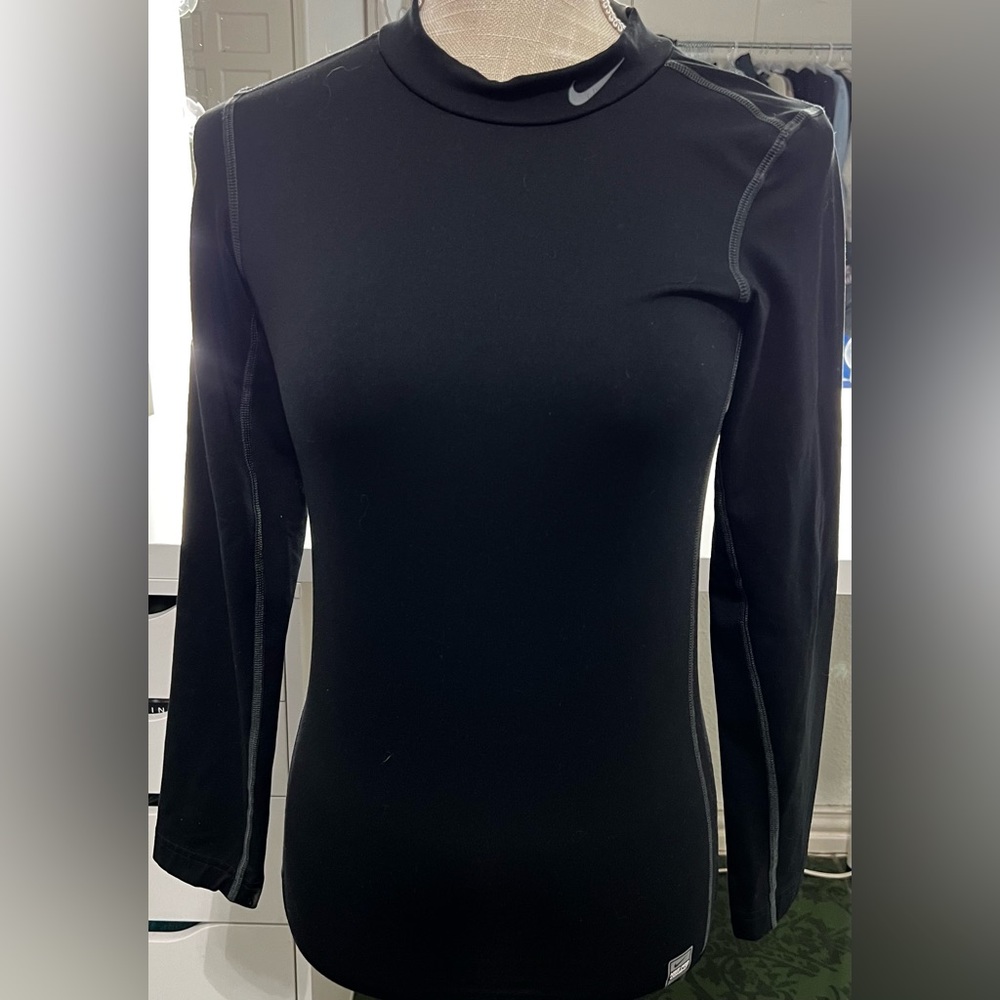 Boy long sleeve Nike shirt